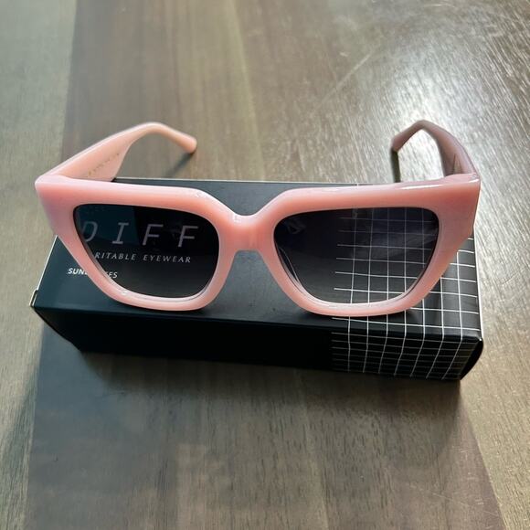 Diff Sunglasses Remi II - Picture 6 of 8